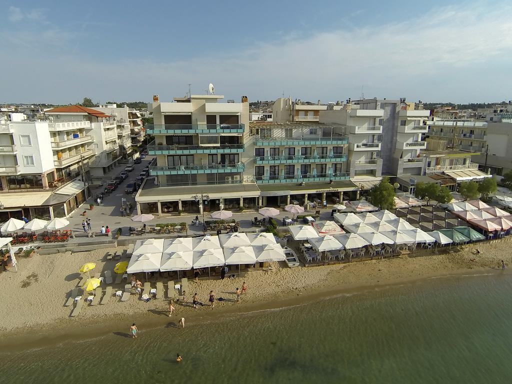 Hotel Aigli Peraía Eksteriør bilde