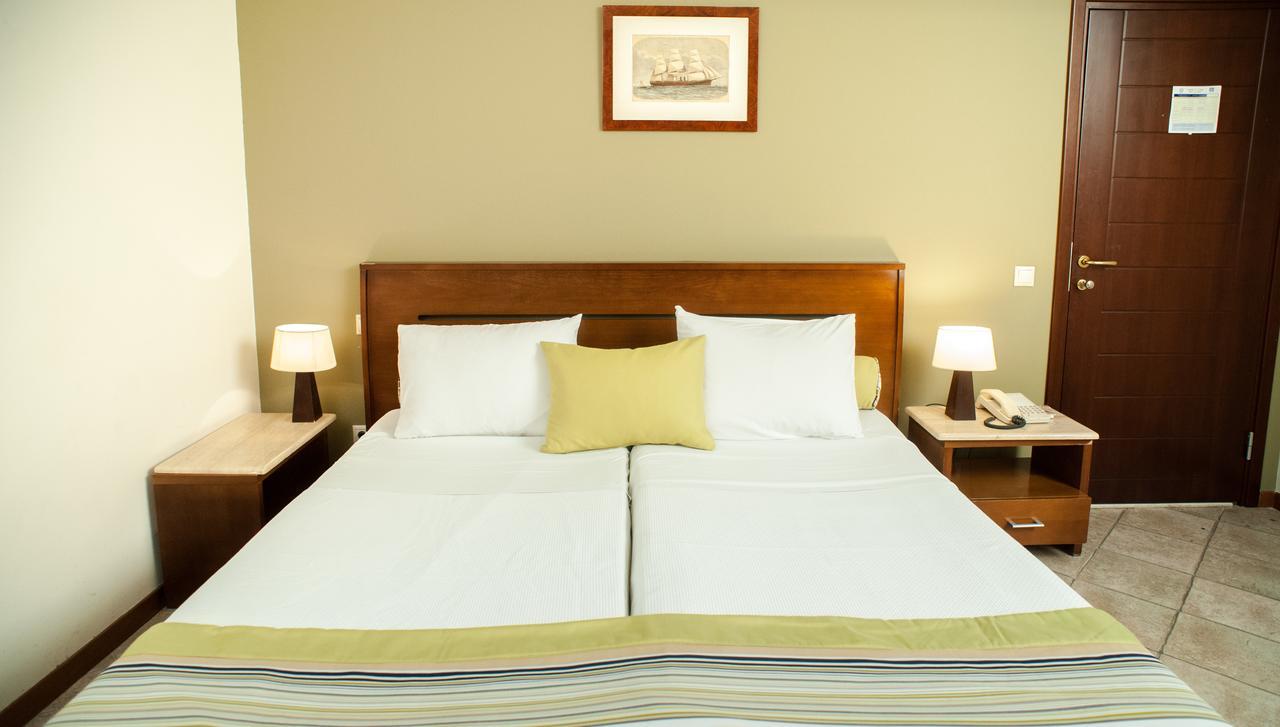 Hotel Aigli Peraía Eksteriør bilde