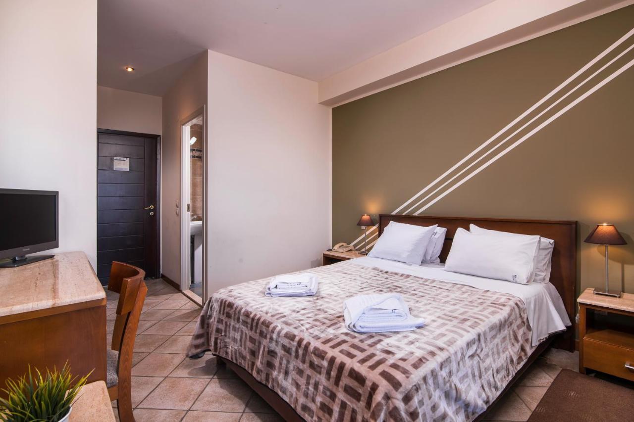 Hotel Aigli Peraía Eksteriør bilde